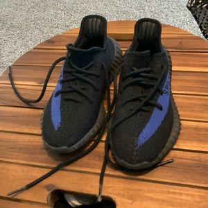 Yeezy’s in excellent condition!